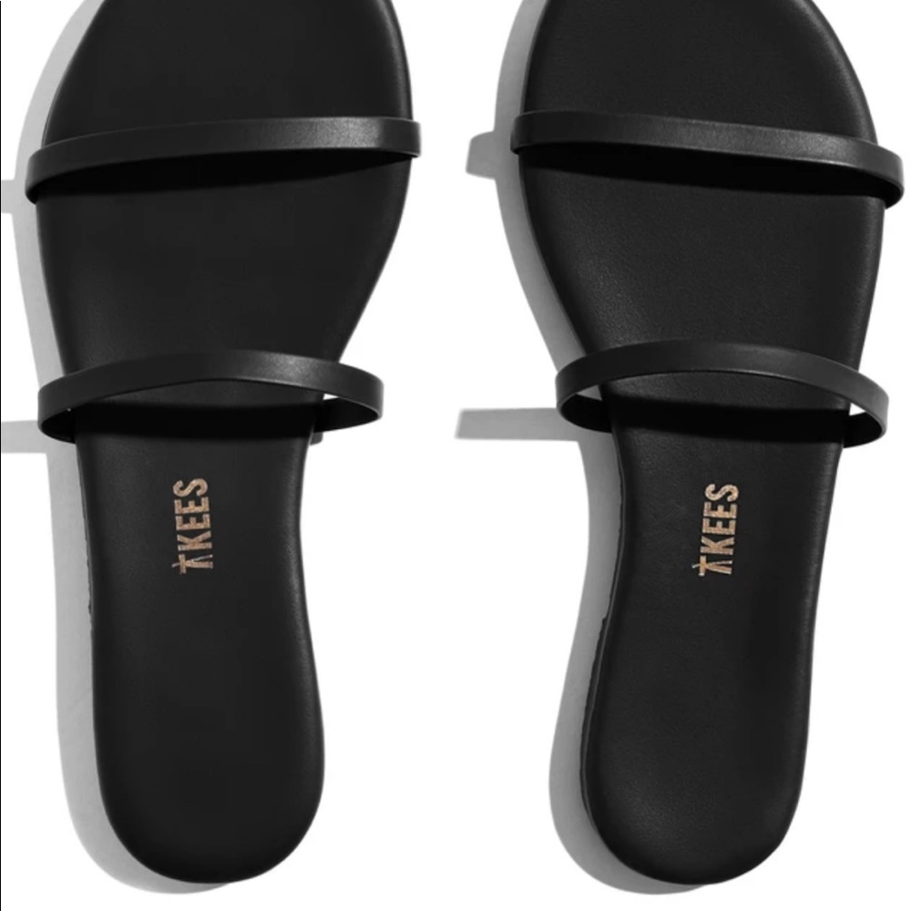 Tkees sandals they are 6 Never worn just tried on